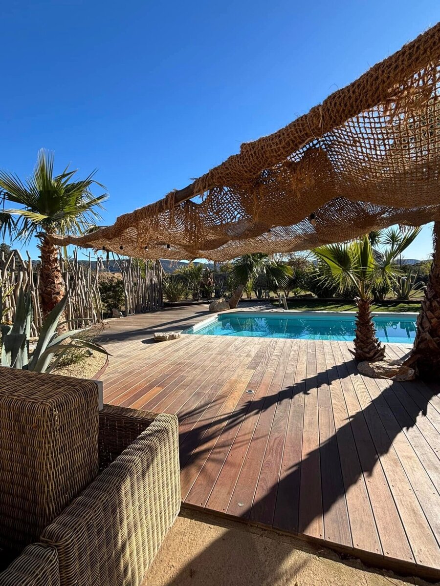 Création paysagère avec piscine